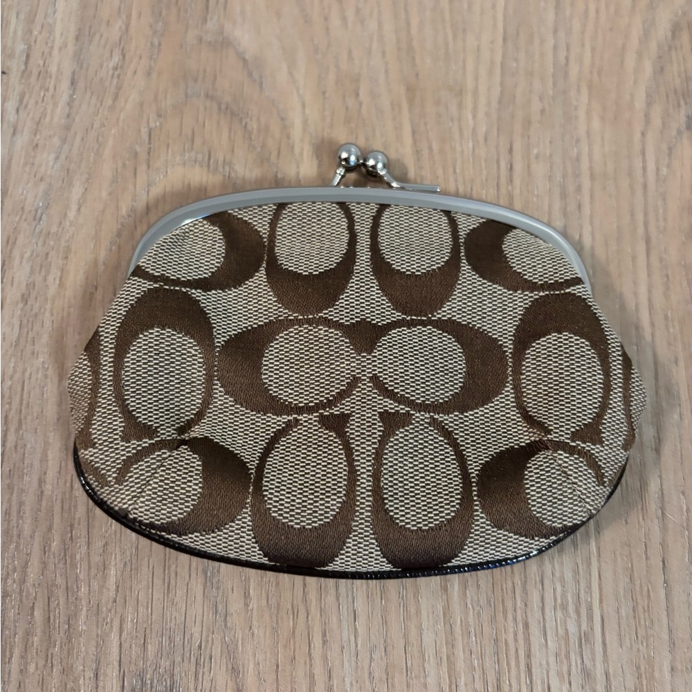 Coach Signature C Coin Purse – NWOT - Picture 2 of 4